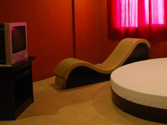 Hotel Carmelita Tuguegarao Esterno foto
